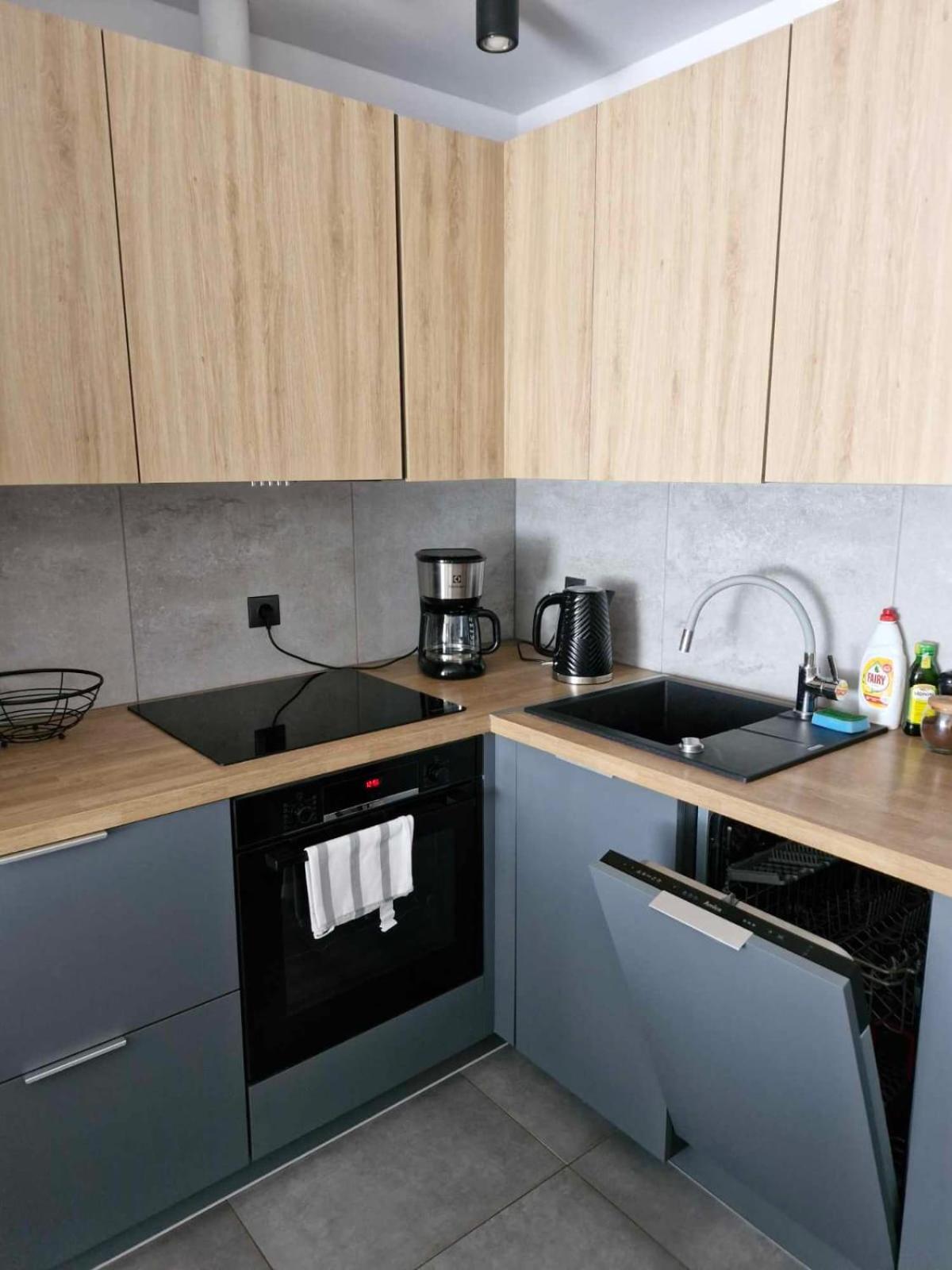 Mieszkanie W Nowoczesnym Halo Apartament W Centrum Вроцлав Экстерьер фото