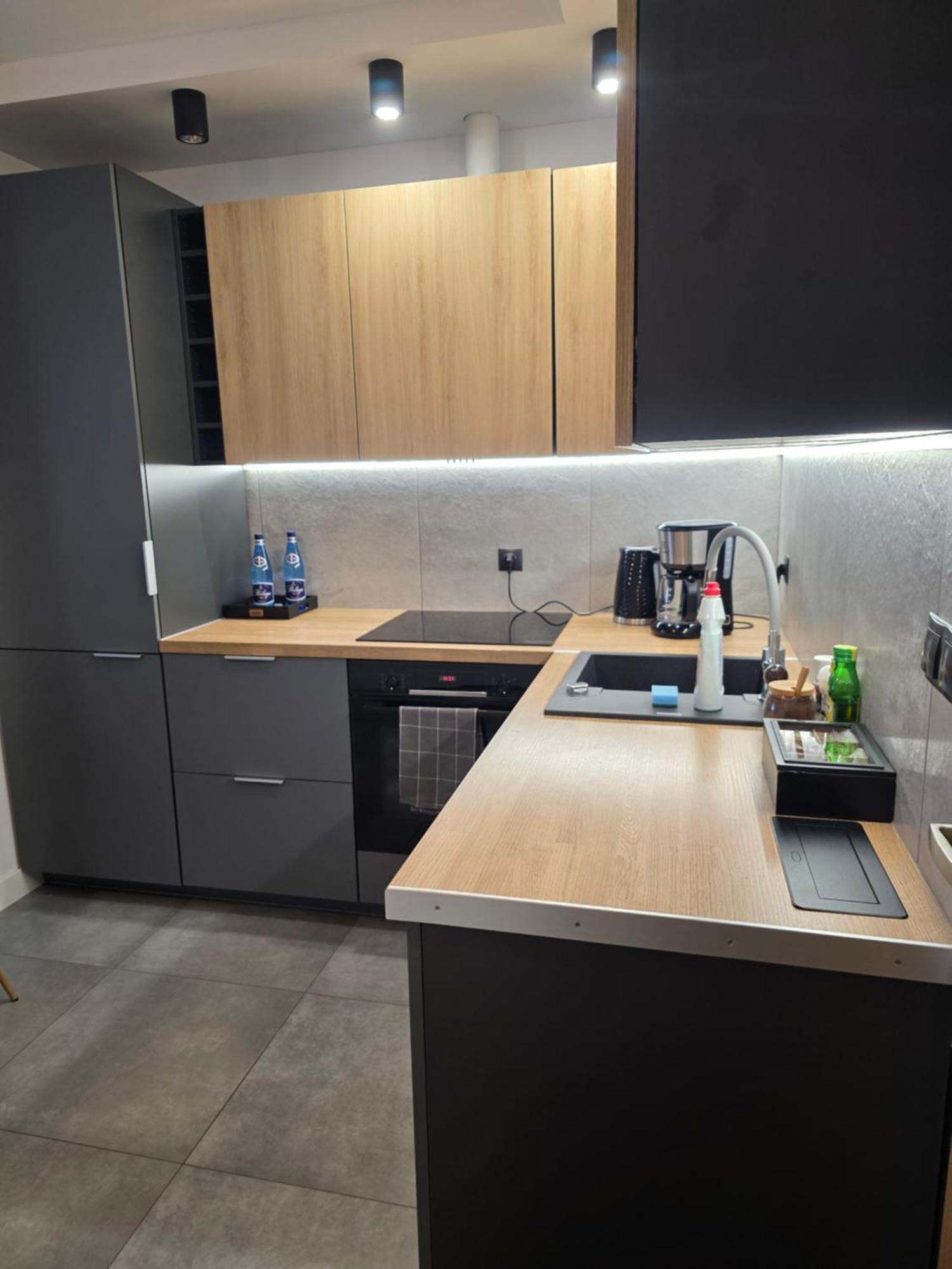 Mieszkanie W Nowoczesnym Halo Apartament W Centrum Вроцлав Экстерьер фото